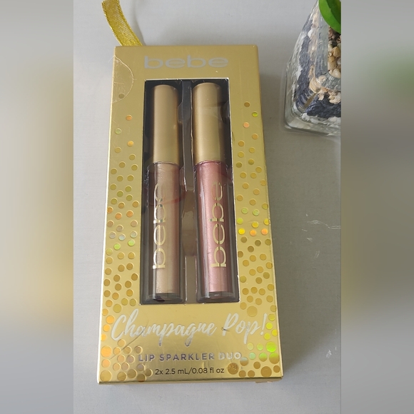 Bebe Lipstick Collection 2 pieces Style Champagne Sparkler Duo New - Picture 1 of 4